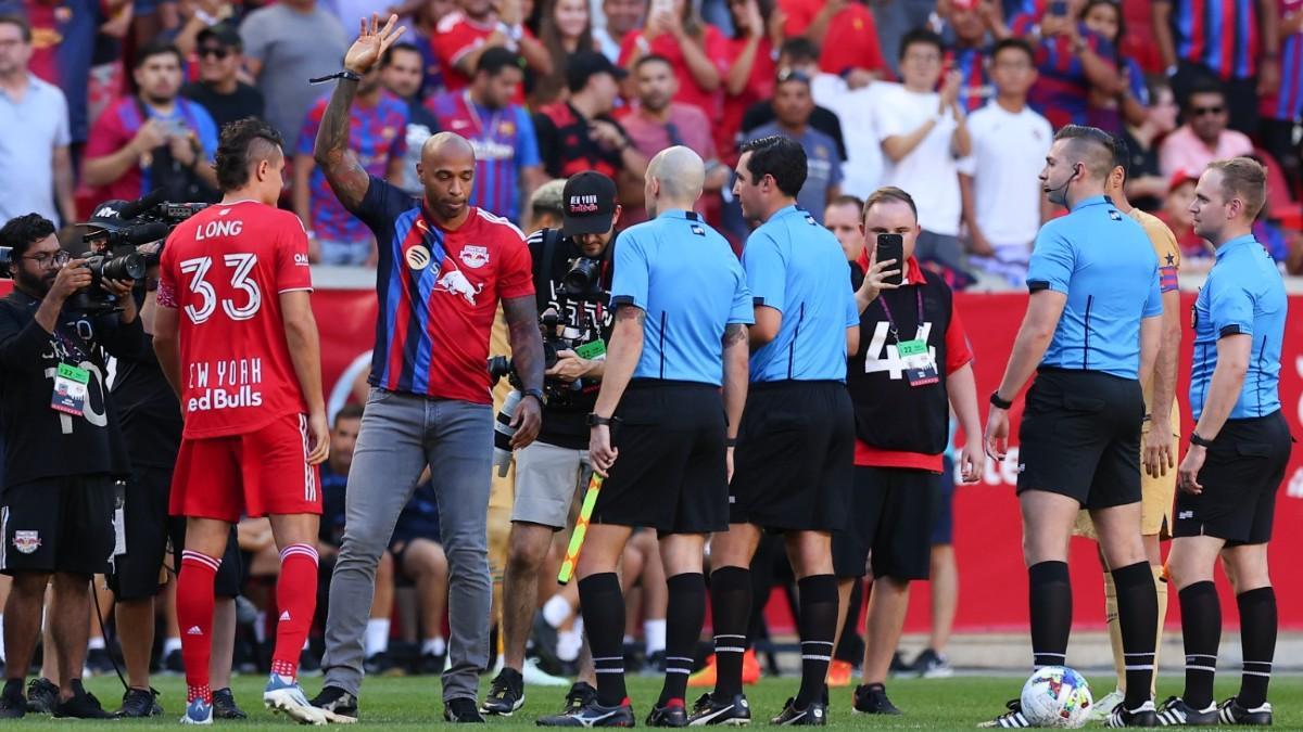 Así fue el homenaje a Henry antes del New York Red Bulls - Barça