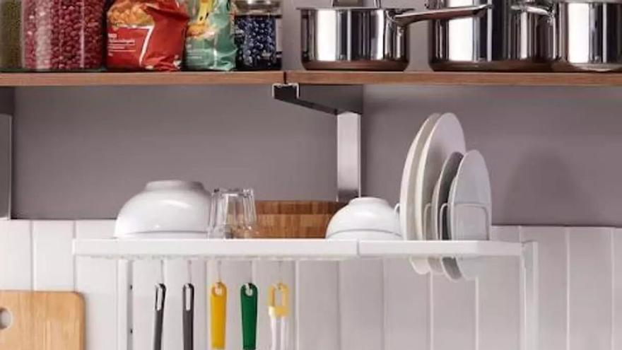 Este es el nuevo y moderno escurreplatos de IKEA que no puede faltar en tu cocina