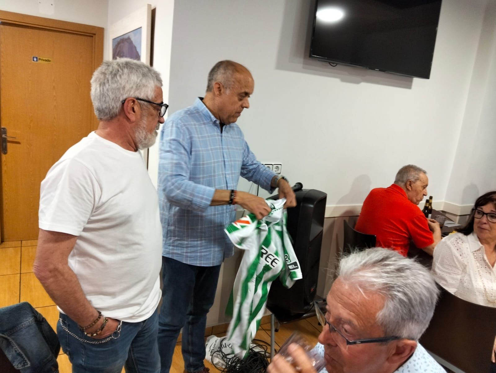 Homenaje a Francisco "Chato" Aragón en Xàtiva