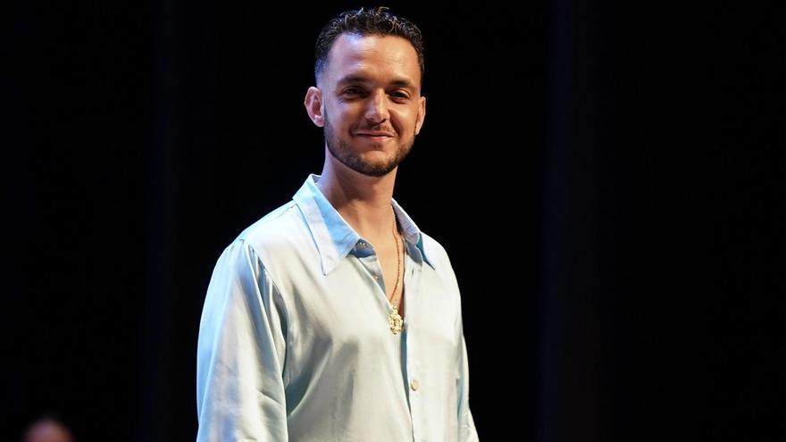 Antón Álvarez, durante la presentación del himno