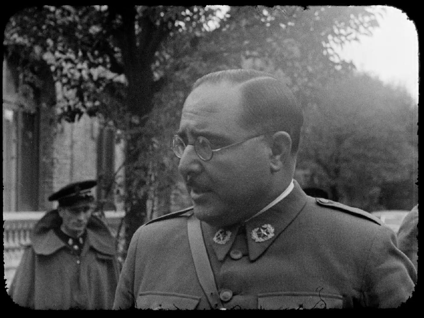 La entrada en Oviedo de las tropas nacionales. 2 de noviembre de 1936