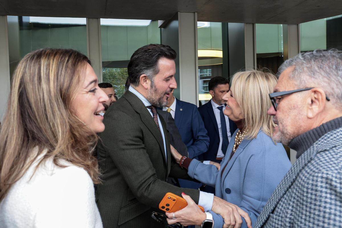 La EUIPO recibe el año en Alicante con su tradicional cóctel