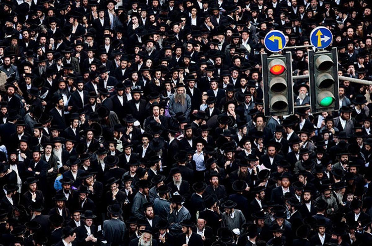 Milers de jueus ultraortodoxos es manifesten a Jerusalem (Israel) per protestar en contra del reclutament de joves estudiants religiosos al servei militar.
