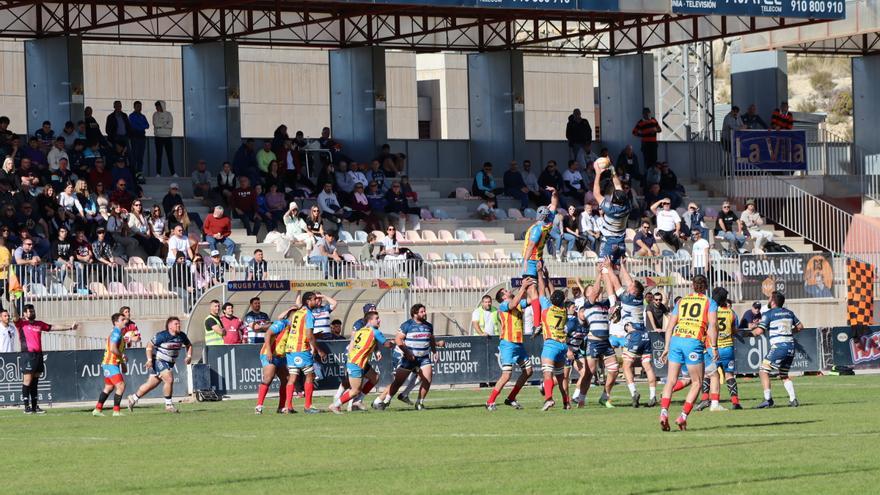 Les Abelles se impuso en el derbi autonómico de El Pantano