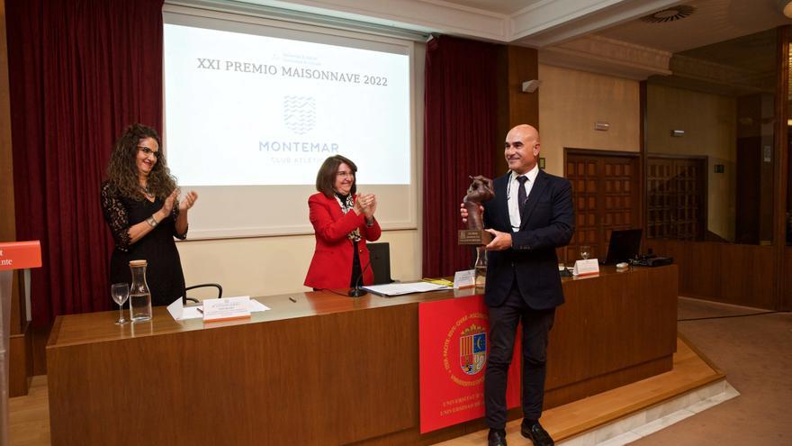 La Universidad de Alicante reconoce la implicación social del Club Atlético Montemar con el Premio Maisonnave