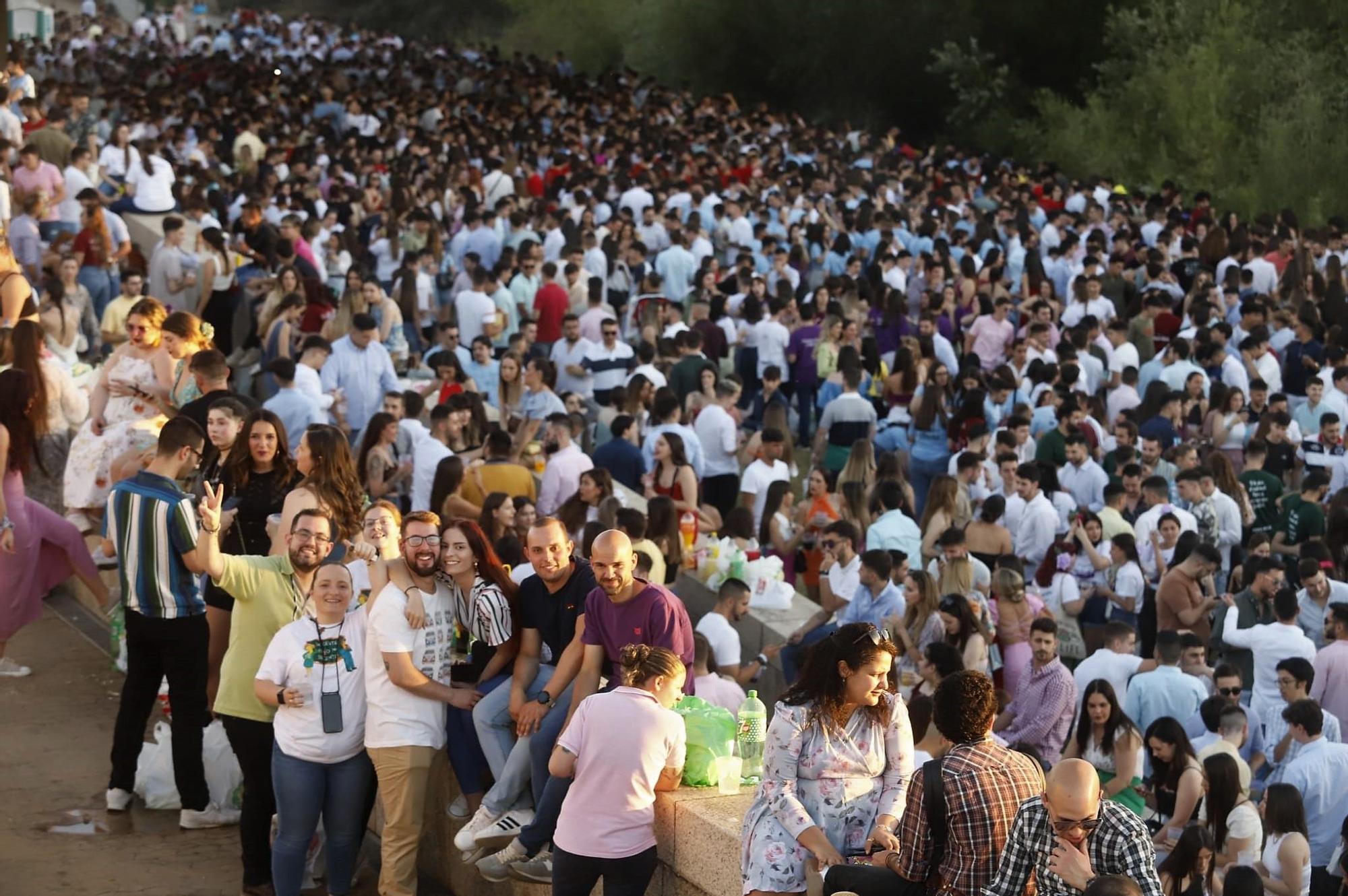 Vuelve el botellón del miércoles de Feria