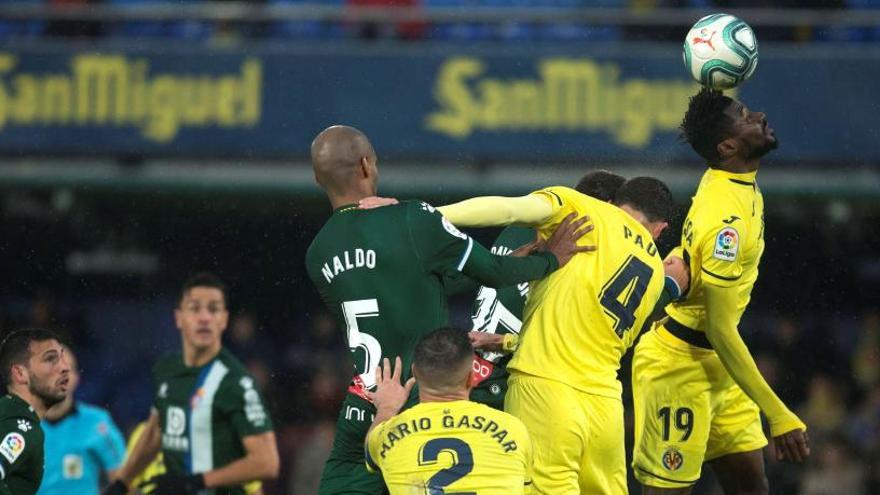 Zambo Anguissa durante el partit de la duodècima jornada de LaLiga Santander