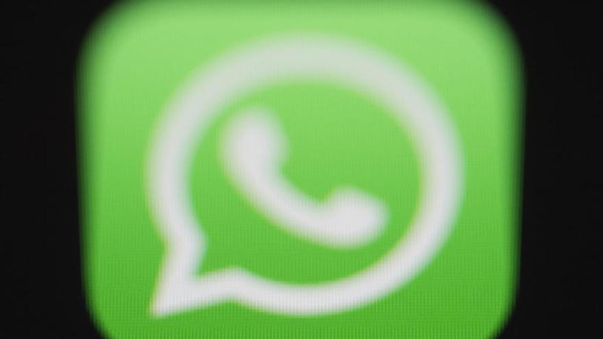 Com activar el tema fosc de WhatsApp per Android