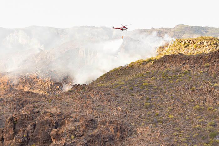 Incendio el hotel Molino del Agua, en Ayacata