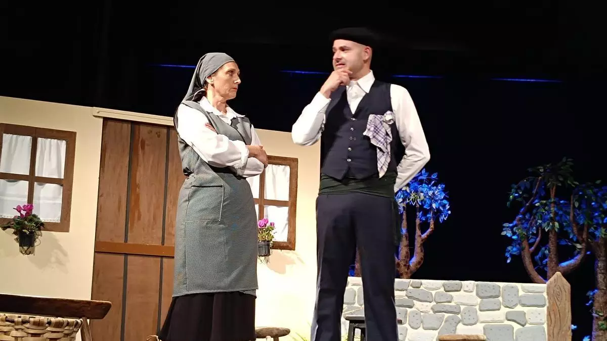 "La difunta y otres yerbes", teatro asturiano este viernes en Laviana