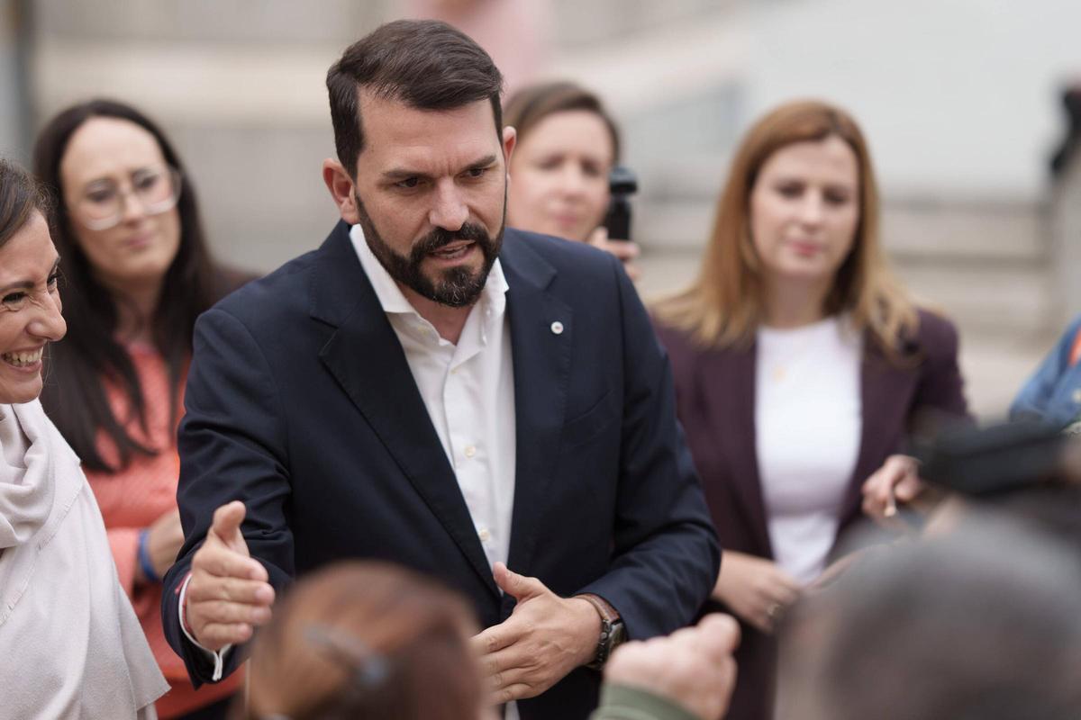 Fotogalería | Primer pleno de la nueva Legislatura en la Asamblea de Extremadura, en imágenes
