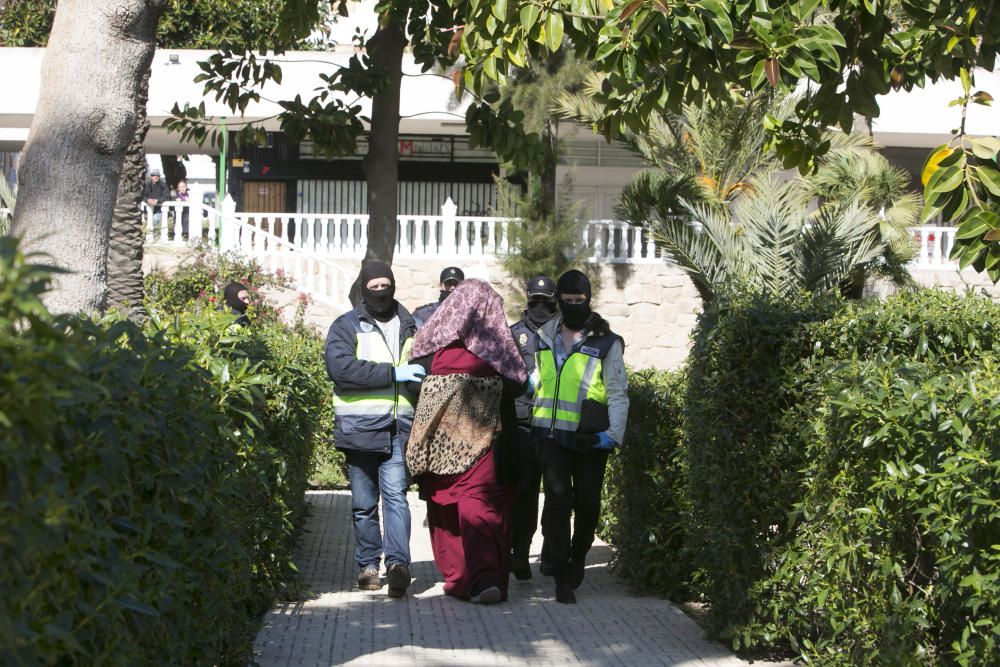 La Policía detiene a una yihadista en Alicante