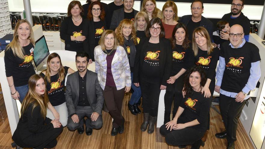 Optipunt Zaben celebra els 20 anys de servei al públic de Figueres i l&#039;Empordà