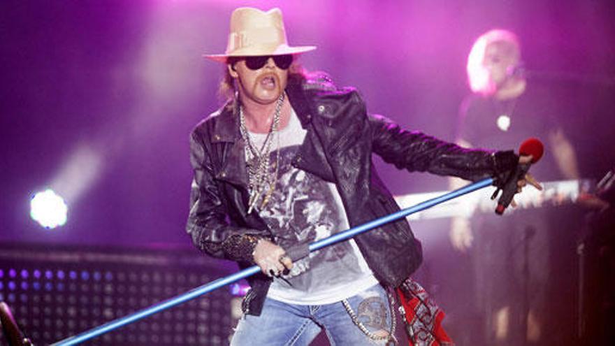 Axl Rose demsiente su propia muerte.