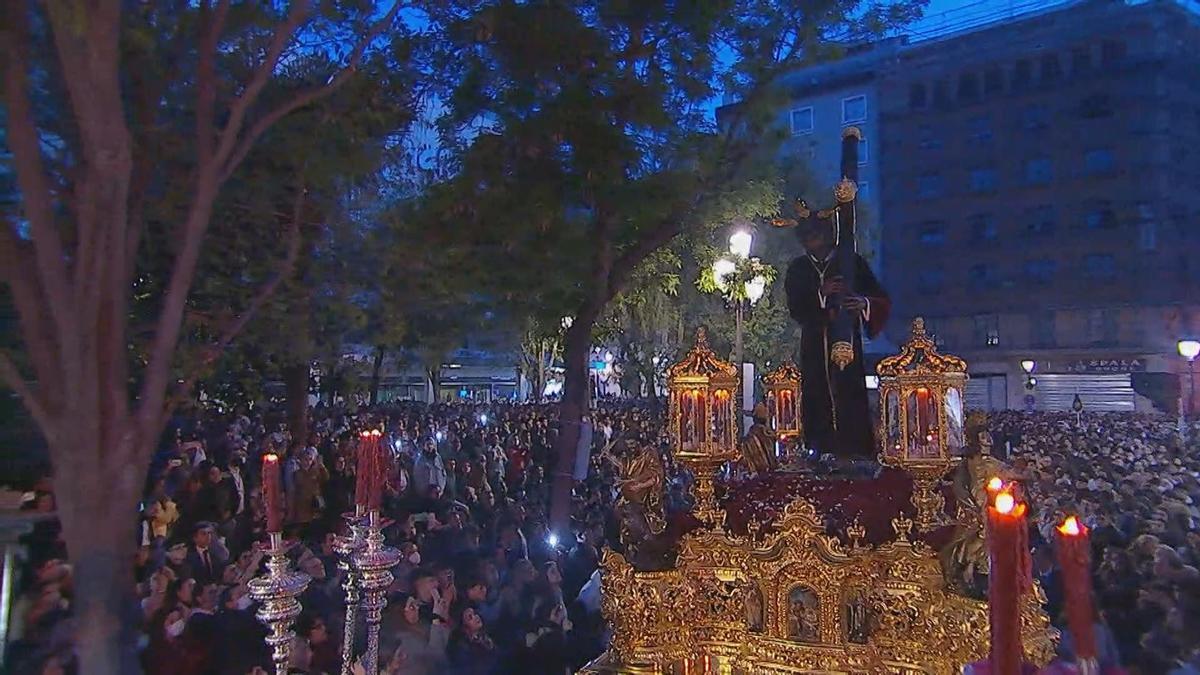 Nuestro Padre Jesús de la Salud en la Plaza del Duque, Sevilla. Jueves Santo 2022