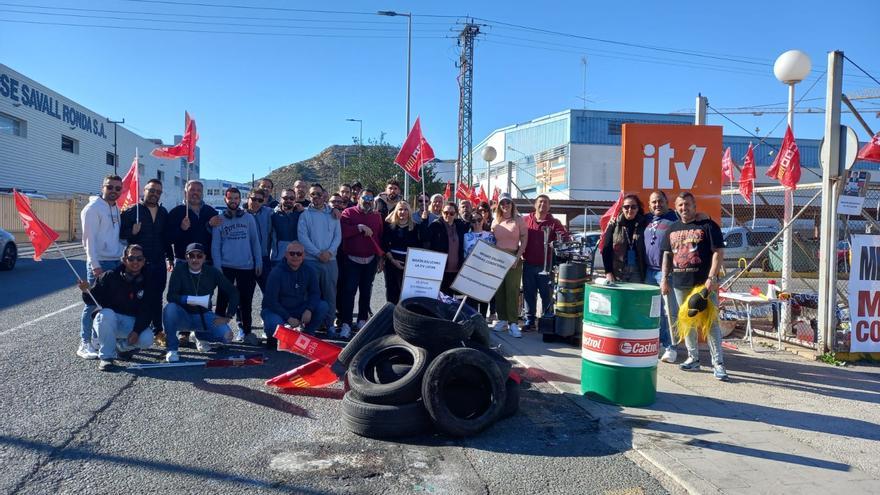 Los sindicatos plantean endurecer las protestas en Semana Santa en las ITV de la provincia si no hay acuerdo