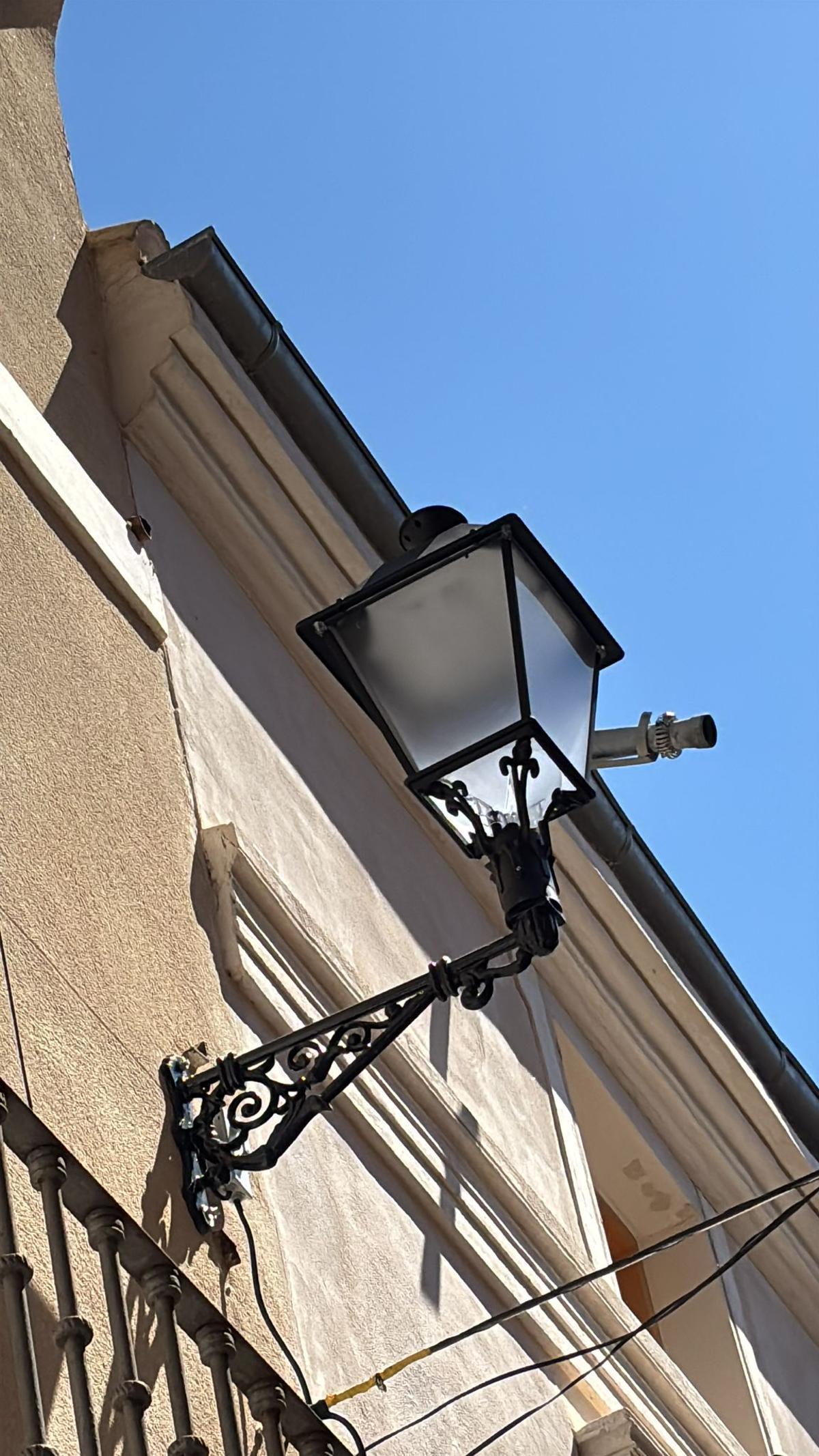 El ayuntamiento ha renovado el alumbrado público.