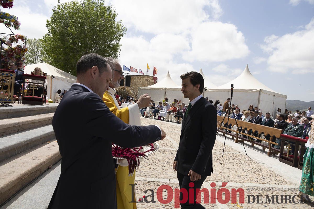 Fiestas de Caravaca | Imposición de cruces a los nuevos hermanos cofrades de la Vera Cruz