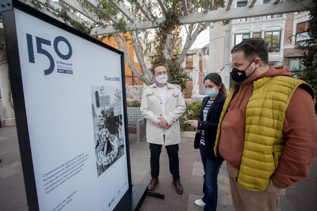 Inauguración de la exposición 150 años de Levante-EMV en Alzira