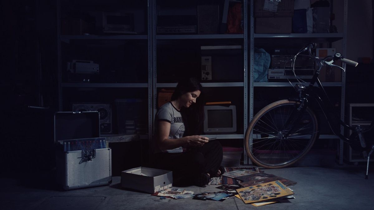 Isabel Marco en una escena del videoclip que acaba de publicar.