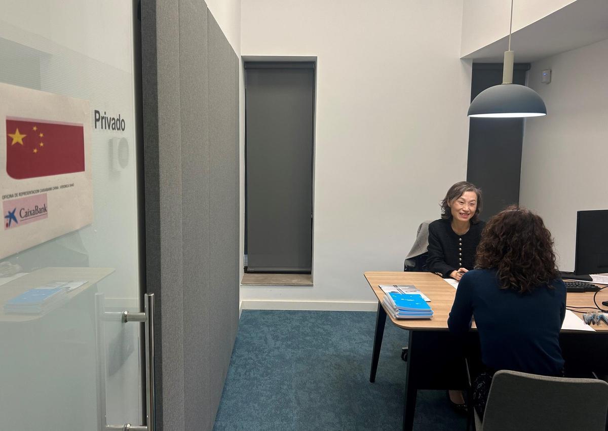 Los empresarios han podido mantener reuniones con los representantes de CaixaBank en distintos países.