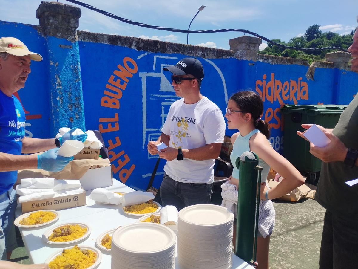 La exitosa fiesta del Club Deportivo Mosconia en Grado, en imágenes La exitosa fiesta del Club Deportivo Mosconia en Grado, en imágenes
