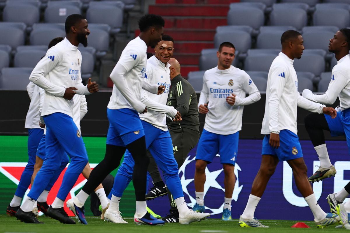 MUNICH (Germany), 14/04/2026.- Kylian Mbappe of Real Madrid attends the team’s training session in Munich, Germany, 14 April 2026. Real Madrid will face Bayern Munich in a UEFA Champions League quarter-finals, 2nd leg match on 15 April in Munich. (Liga de Campeones, Alemania) EFE/EPA/ANNA SZILAGYI