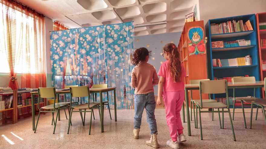Licitación con urgencia y más horas para la limpieza de colegios y baños públicos de Santa Cruz de Tenerife