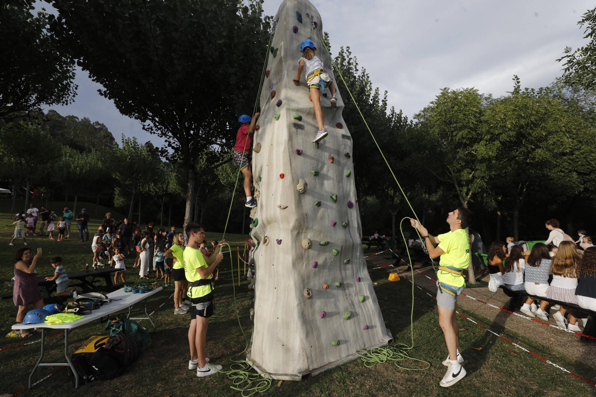 En imágenes: Así fue la "fiesta light" del Centro Asturiano