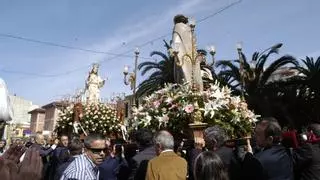 La procesión del Encuentro del Grau de Castelló logra salvarse