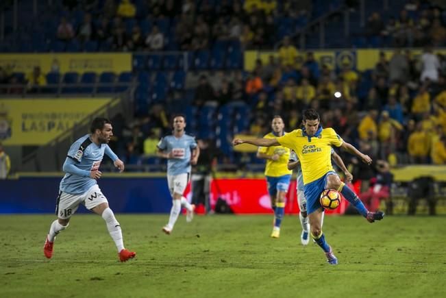 FÚTBOL PRIMERA  DIVISIÓN UD LAS PALMAS - SD ...