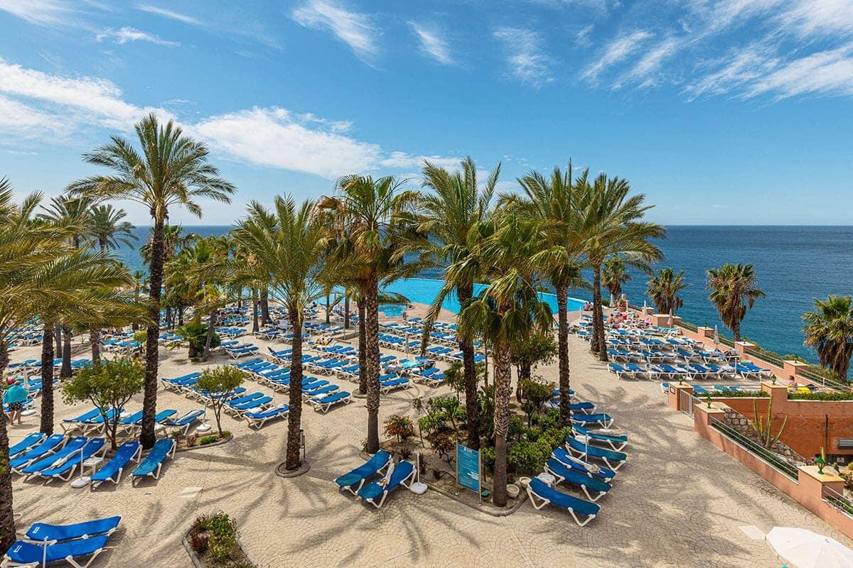 Instalaciones junto al mar de Playacálida Spa