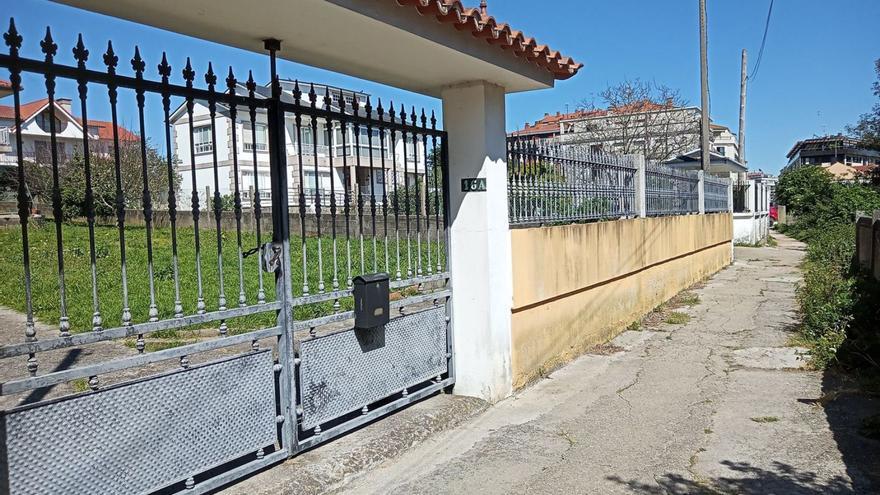 Casas que lindan el camino de Fonte do Galo. |   // G.NÚÑEZ