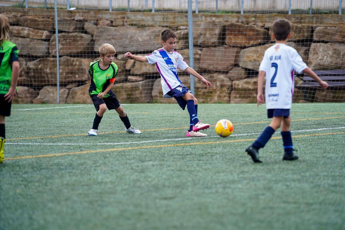 Imatges del Luca Pascual Pardo i el seu debut amb el Castellnou de futbol sub-9 Imatges del Luca Pascual Pardo i el seu debut amb el Castellnou de futbol sub-9