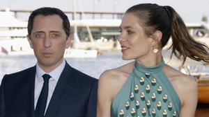 Gad Elmaleh y su entonces pareja, Carlota Casiraghi, en junio del 2014 en Mónaco.