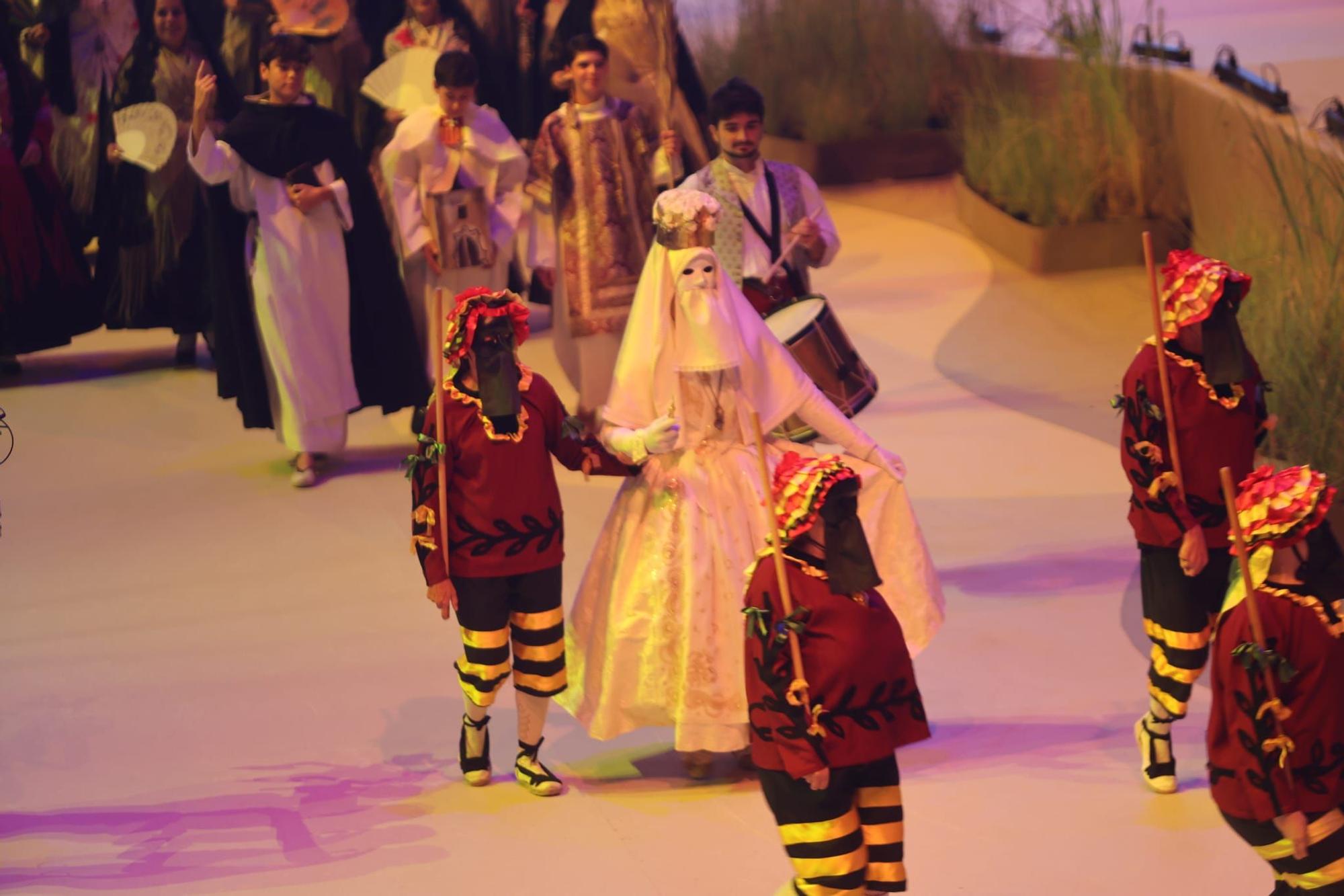 Todas las fotos de la gala de elección de candidatas a fallera mayor de València 2026