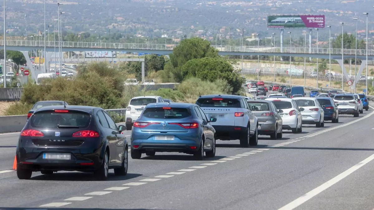 Accidente en la A-2 a la altura de Alcalá de Henares provoca un gran atasco de más de una hora