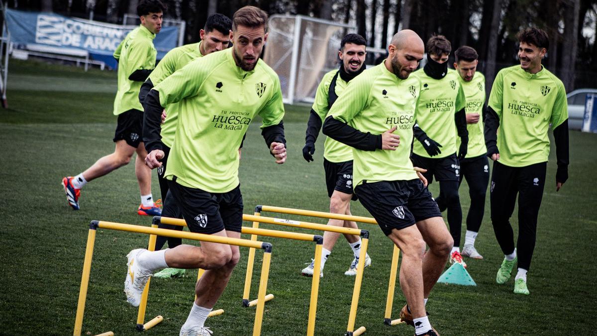 Pulido, en primer término, durante un entrenamiento de esta semana.