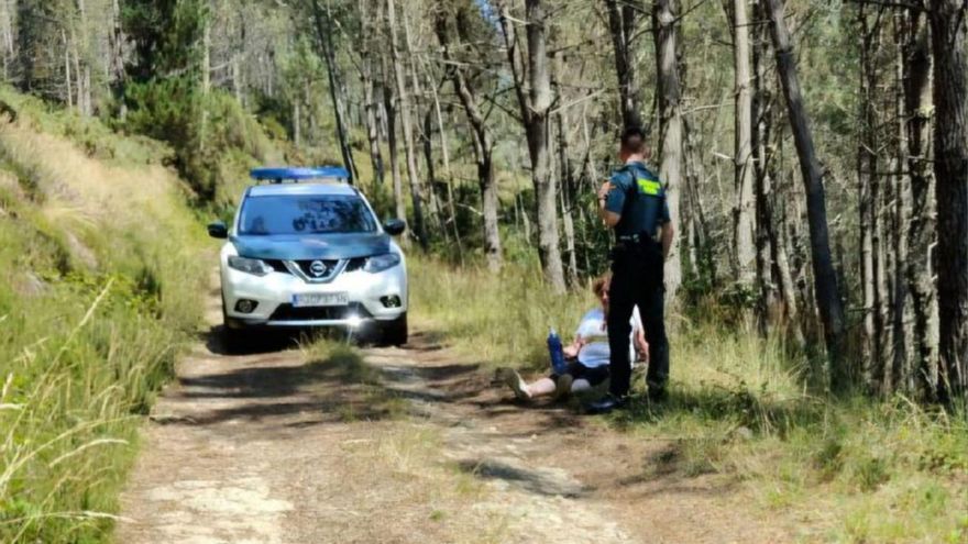 Auxilian a una senderista que sufrió un golpe de calor en Illano