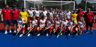 El equipo femenino de hockey sobre hierba del Grupo Covadonga asciende a División de Honor B