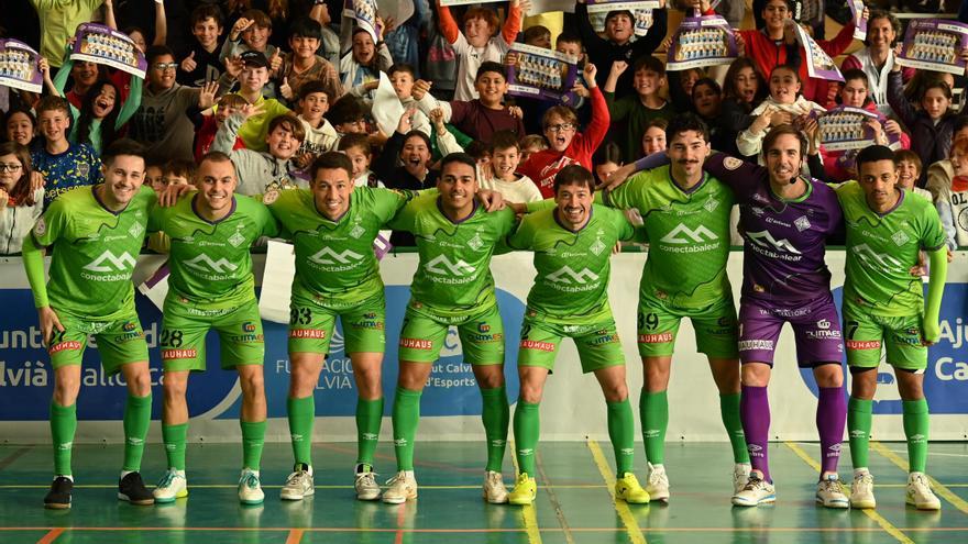 El Palma Futsal desata la locura entre 1.500 niños de Calvià