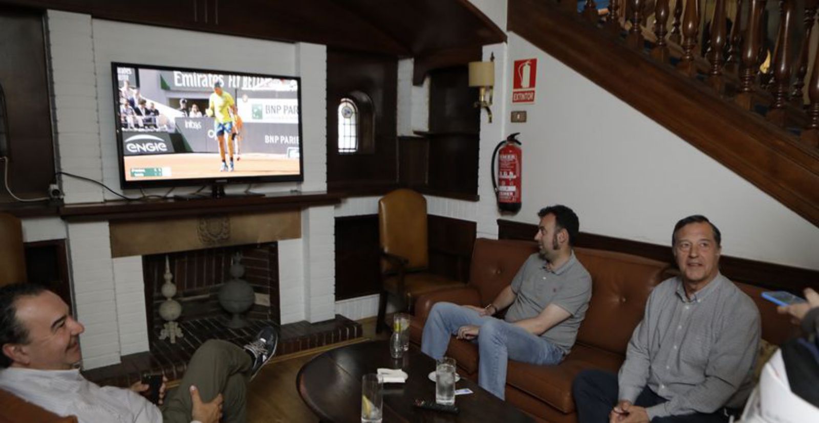 Por la izquierda, Fernando López Castro, Pablo Pérez y Alfonso Rivalla, en Oviedo.