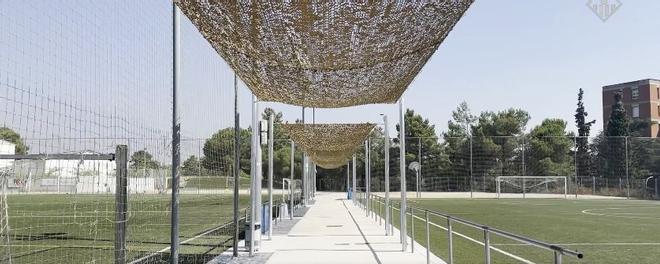 Sabadell amplía las zonas de sombra en sus campos de fútbol para hacer frente a las altas temperaturas