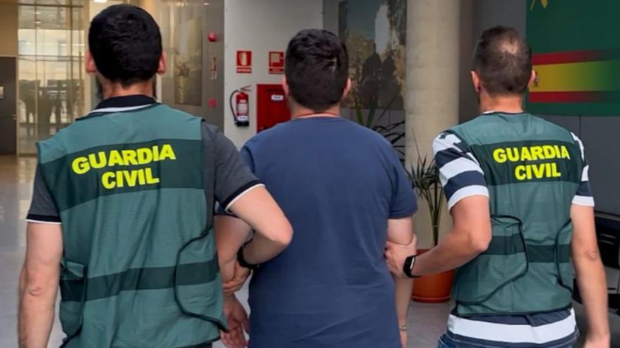 Uno de los detenidos en la operación dirigida desde Zamora. | Cedida