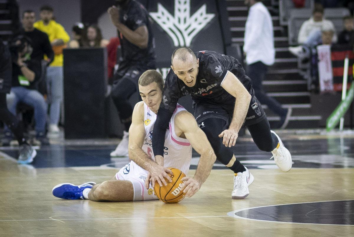 Baloncesto: Covirán Granada - CB Gran Canaria