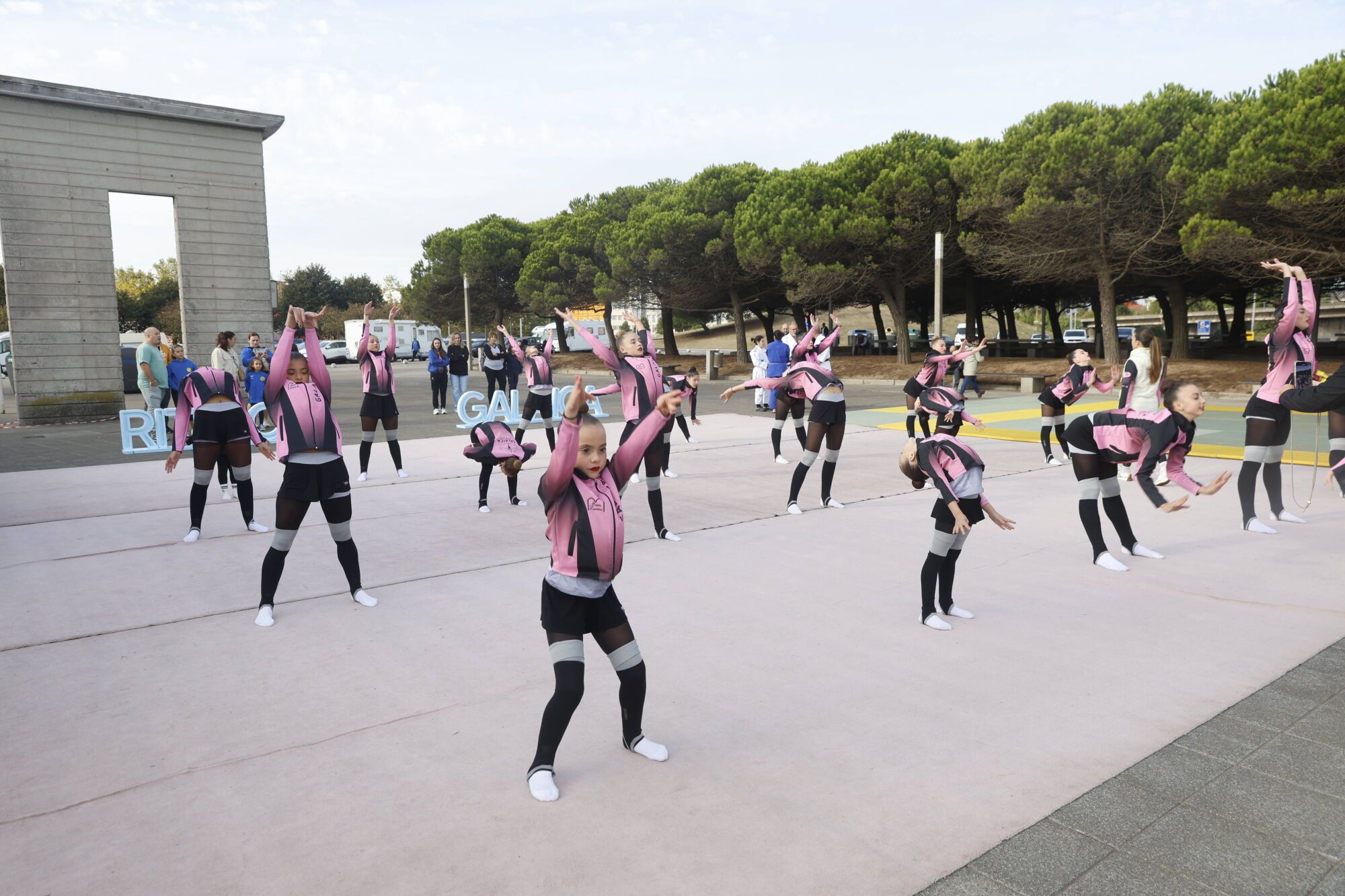 EN IMÁGENES: Los clubes de la zona oeste hacen equipo en El Arbeyal en una jornada repleta de actividades: "Un gran día para conocer amigos y descubrir deportes"