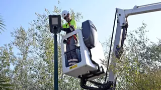 El río Segura estrena iluminación en su margen izquierdo en Murcia