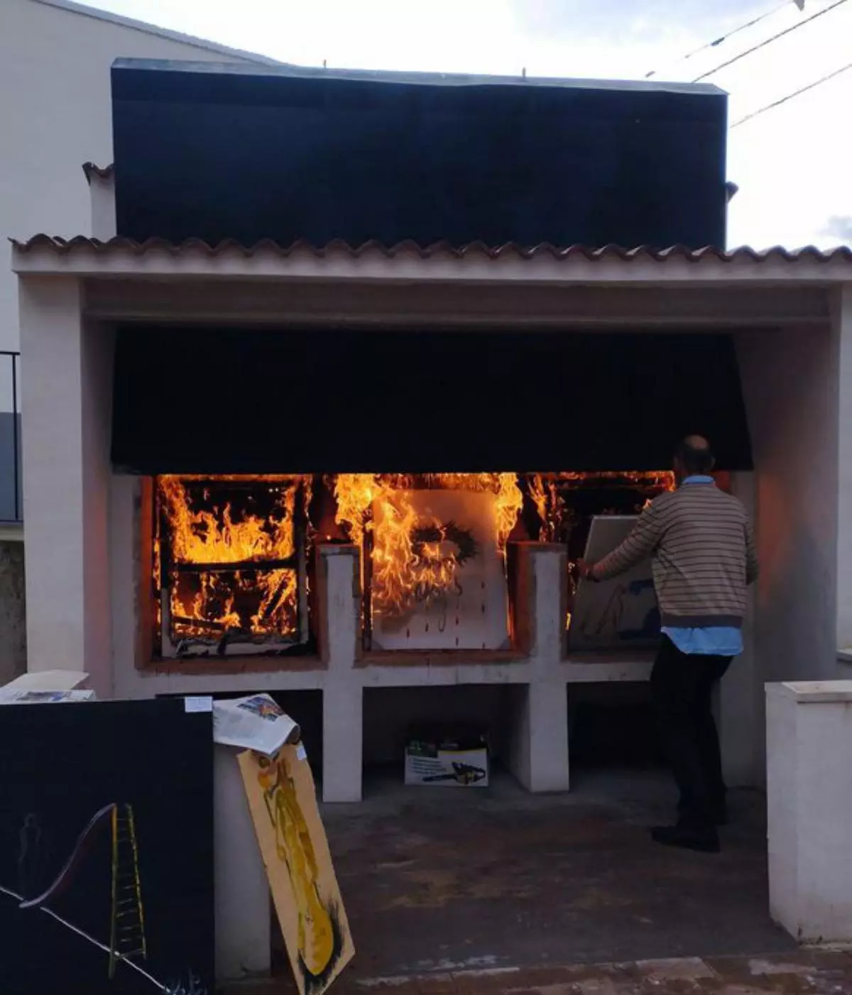 El artista local Alejo Anadón traza una selección de su obra pictórica