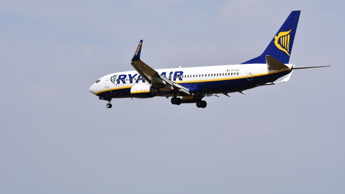 VUELOS BARATOS RYANAIR: El truco viral de unos viajeros para ahorrar 30  euros volando con Ryanair