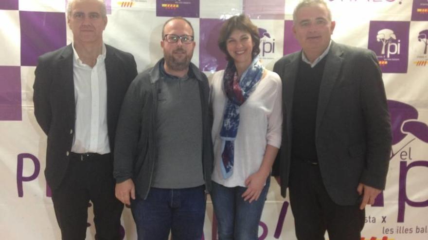 Josep Melià, Rafel Ballester, Lucía Driessen y Jaume Font, ayer.